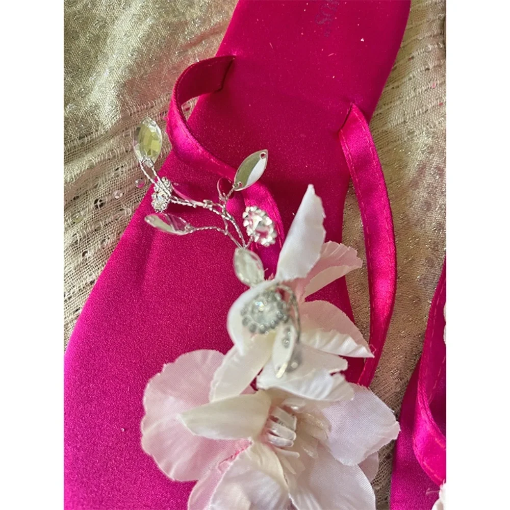 David’s Bridal Fuchsia Satin Floral Flip Flop Sandals Pink Bridal Size 7